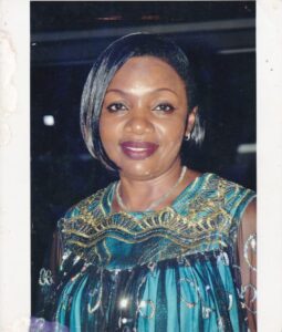 Mme EBENYE CLARISSE